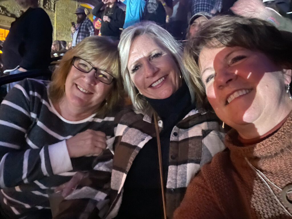 5DB547BF-563C-446D-9645-472DA24FDB70 Tracy.jpg